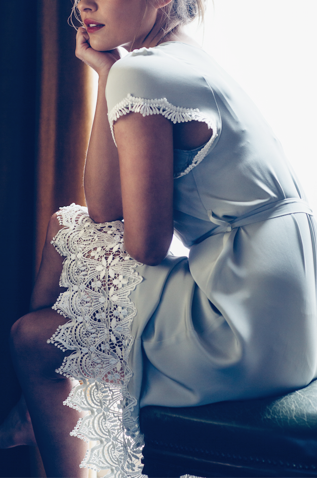 Robe No.3 in Natural